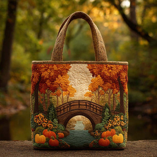 Autumn Valley View Quilted Tote Bag NCU0TD144