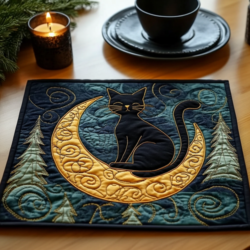 Black Cat Glow Quilted Placemat NCU0DV5756
