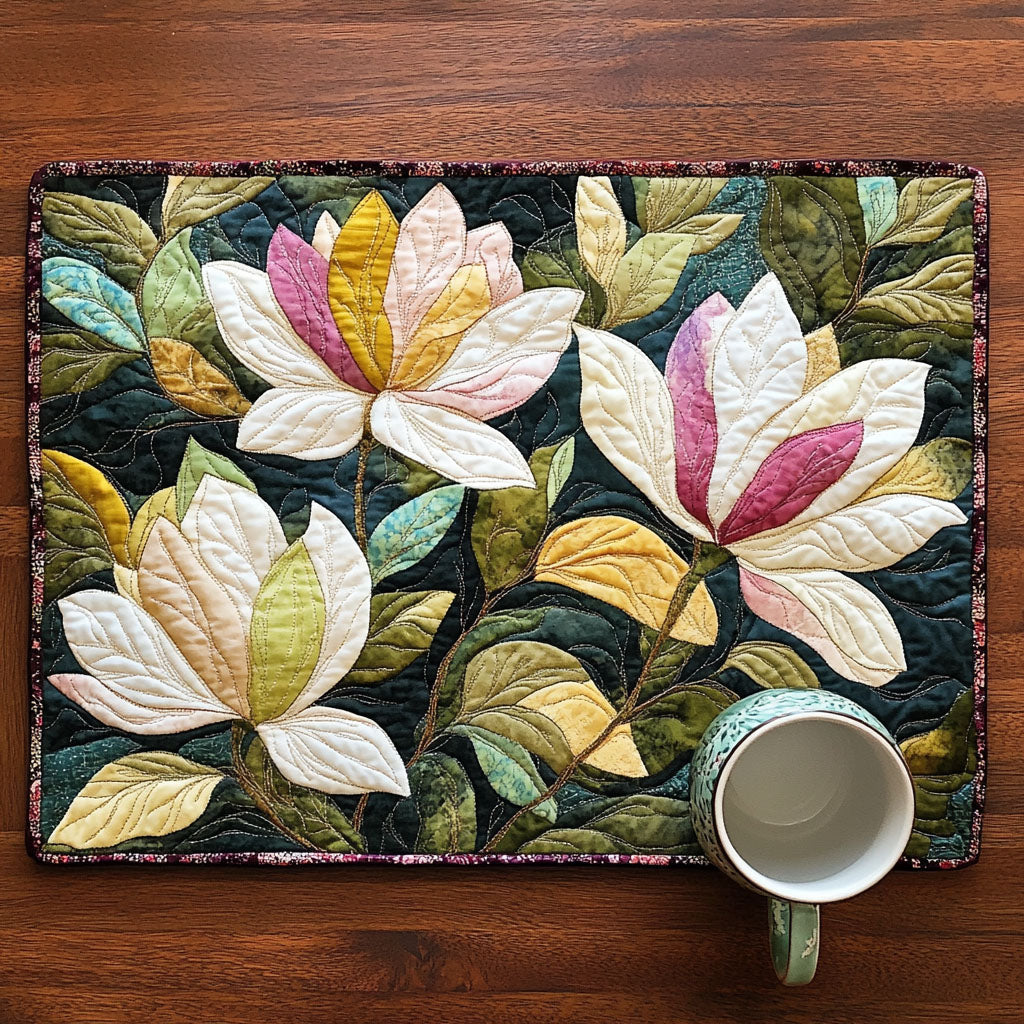 Deep Forest Magnolia Quilted Placemat NCU0NT4201