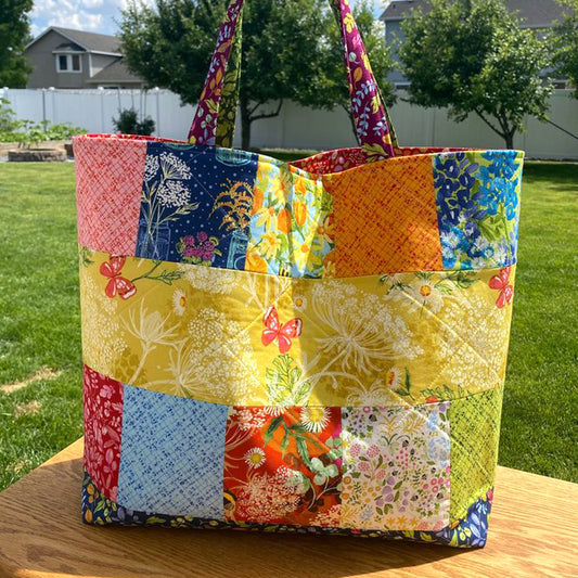 Garden Patch Quilted Tote Bag NCU0TH604