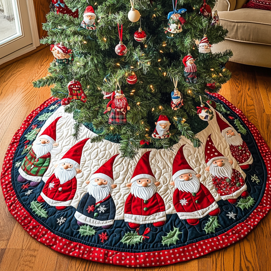 Gnome Spirit Christmas Quilted Tree Skirt NCU0DK10445