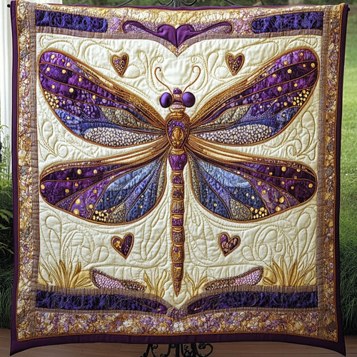 Golden Elegance Quilted Blanket NCU0NT4560