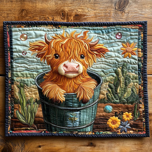 Golden Fluffy Cow Quilted Placemat NCU0NT4350