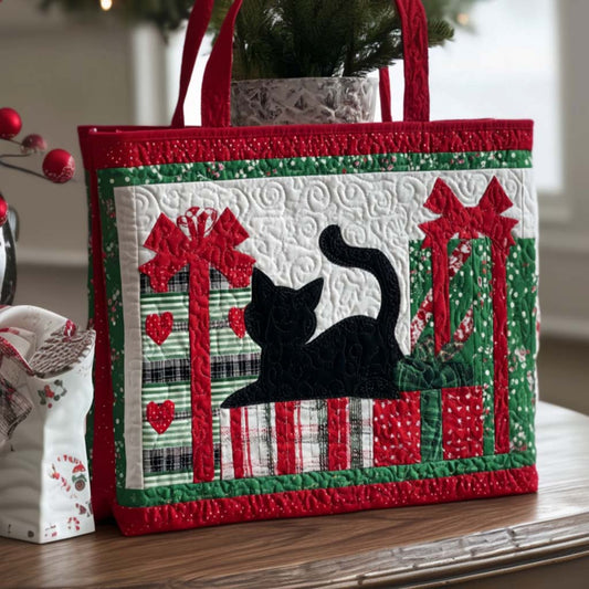 Holiday Cat Quilted Tote Bag NCU0NT10364
