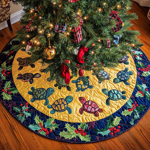 Pine Grove Christmas Quilted Tree Skirt NCU0NT1961