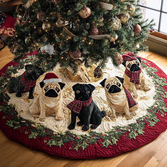 Santa Pug Quilted Christmas Tree Skirt NCU0DV8051