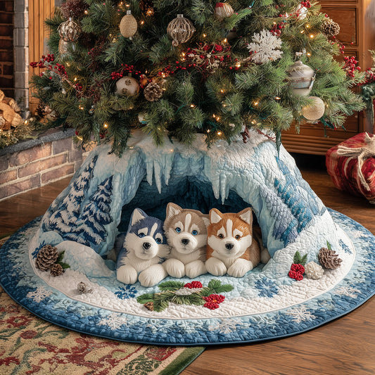 Snowbound Husky Crew Christmas Quilted Tree Skirt NCU0TH3668