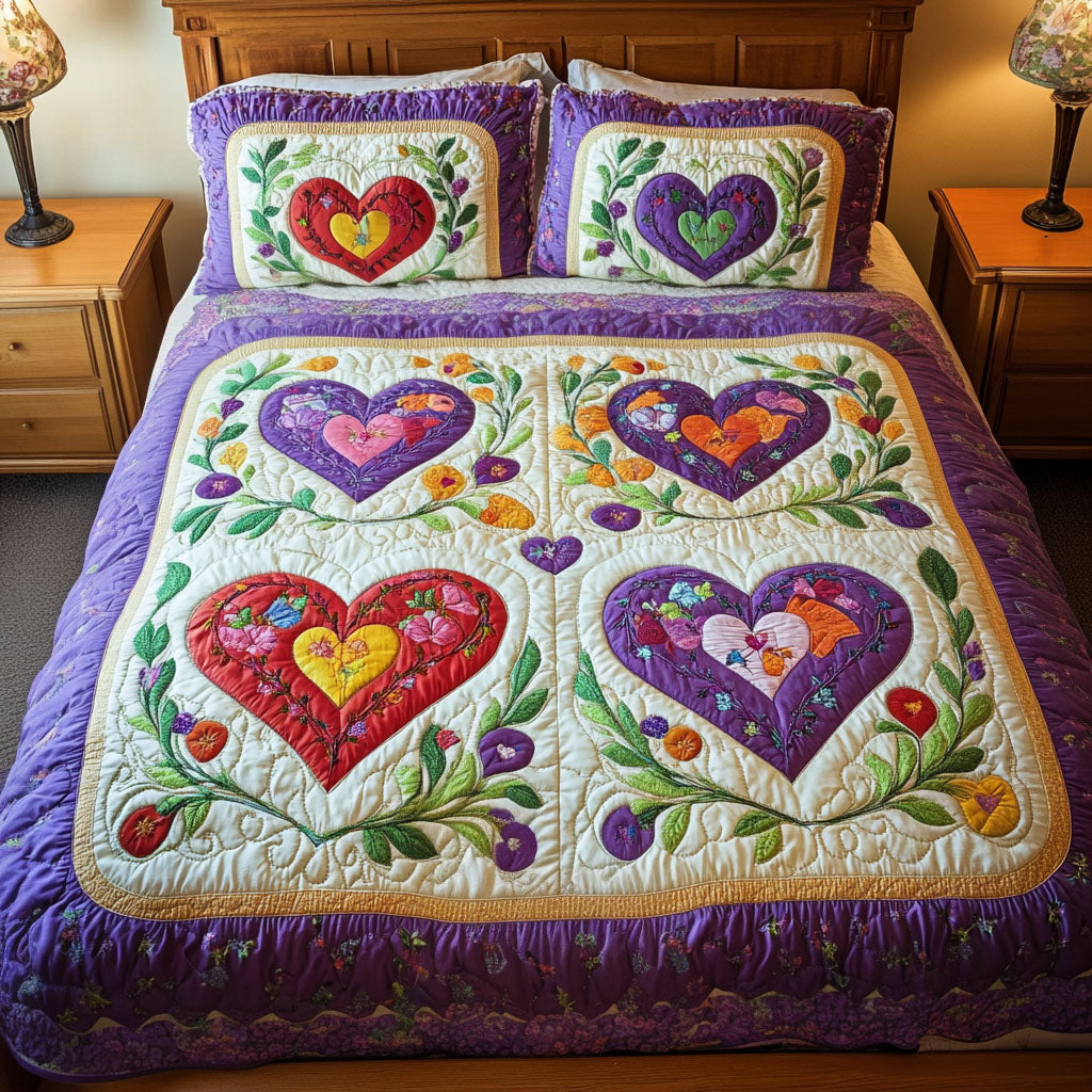 Heart Patchwork Quilted Bed Runner GFTOHD8402 main image 0