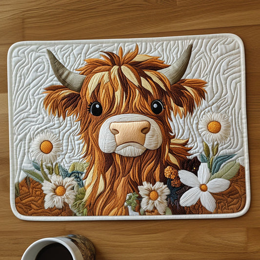 White Daisy Cow Quilted Placemat NCU0NT4356