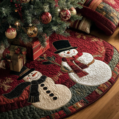 Winter Hug Christmas Quilted Tree Skirt NCU0PT10088