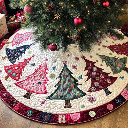 Yuletide Charm Christmas Quilted Tree Skirt NCU0NT10512