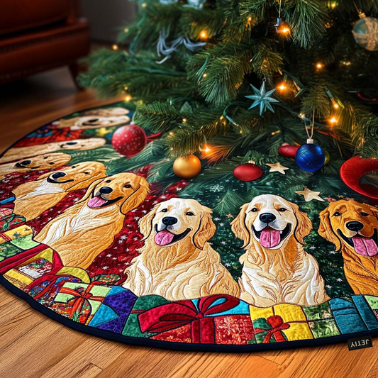 Golden Paws Christmas Quilted Tree Skirt NCU0NT1600