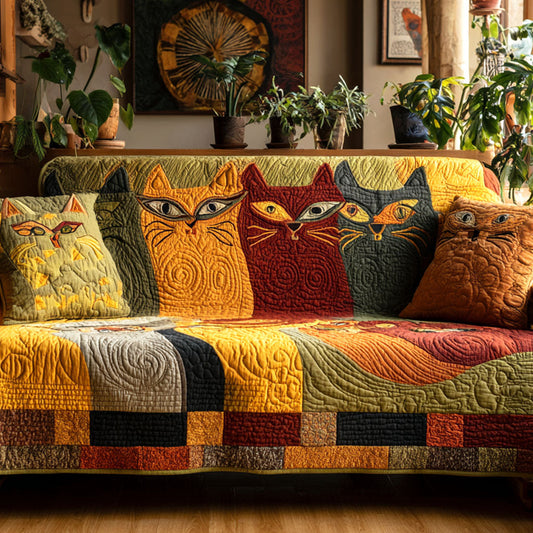 Amber Eyes Quilted Sofa Cover NCU0TV810