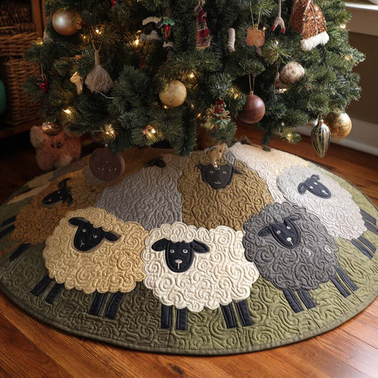 Baby Lamb Christmas Quilted Tree Skirt NCU0NT10787