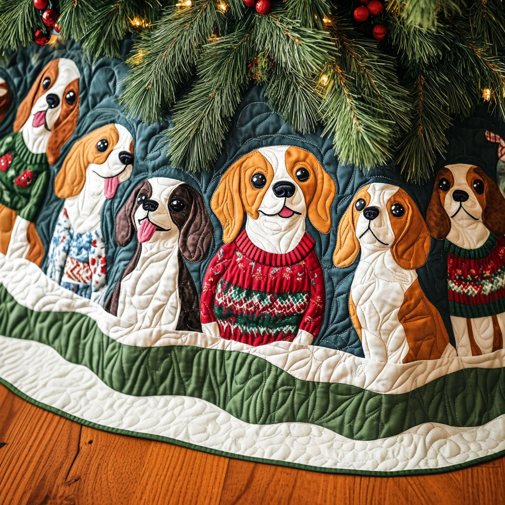 Beagle Winter Whimsy Quilted Christmas Tree Skirt NCU0PT1591 Vantique