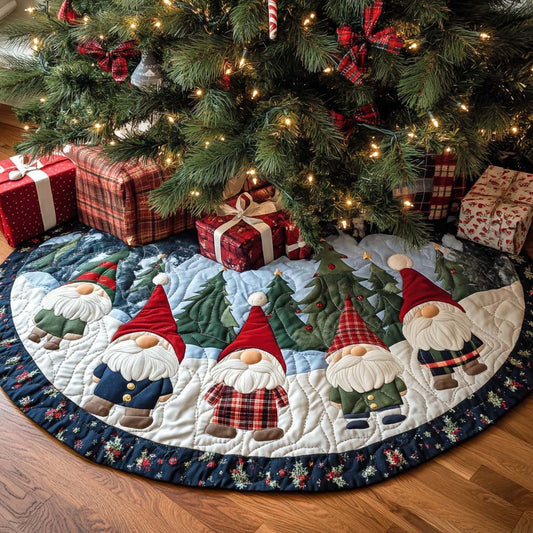 Bearded Friend Christmas Quilted Tree Skirt NCU0NT11075
