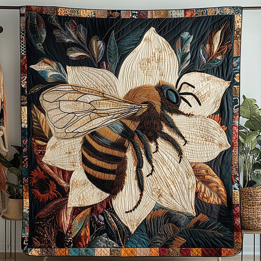 Bee Dream Quilted Blanket NCU0DK8255