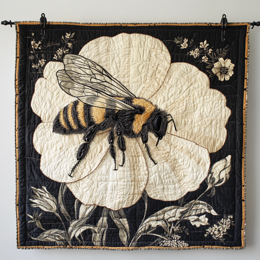 Bee Harmony Quilted Blanket NCU0DK8252