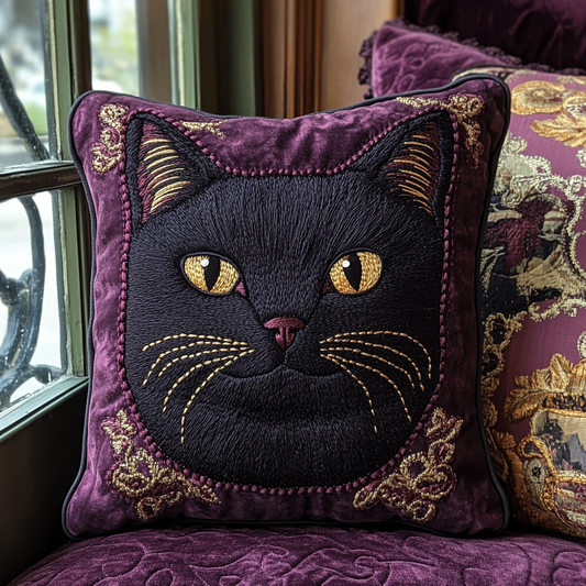 Black Cat Elegance Quilted Pillow Case NCU0DV5864