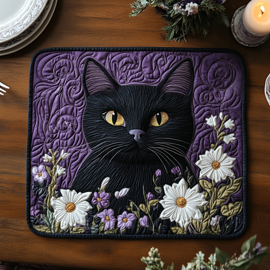 Black Cat Gaze Quilted Placemat NCU0DV5754