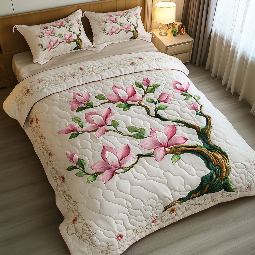 Blooming Magnolia Bliss 3-Piece Quilted Bedding Set NCU0NT6645