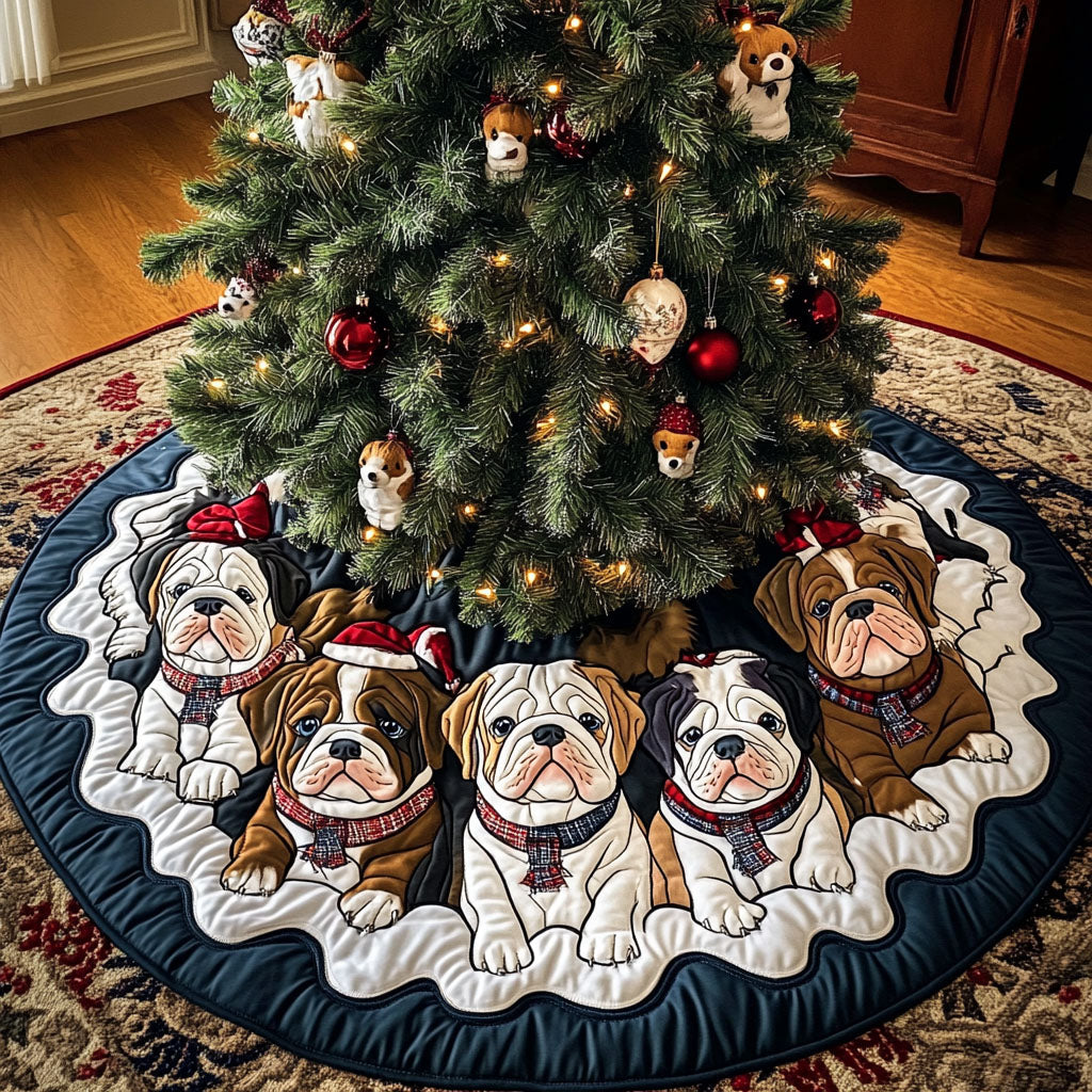 Bulldog Christmas Quilted Tree Skirt NCU0VT293