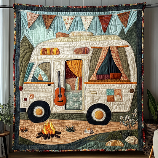 Camper Van Escape Quilted Blanket NCU0DK9692