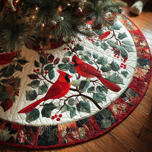 Cardinal Glow Christmas Quilted Tree Skirt NCU0DK10409