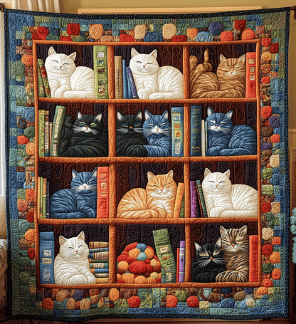 Catnap On Books Quilted Blanket NCU0TH1812