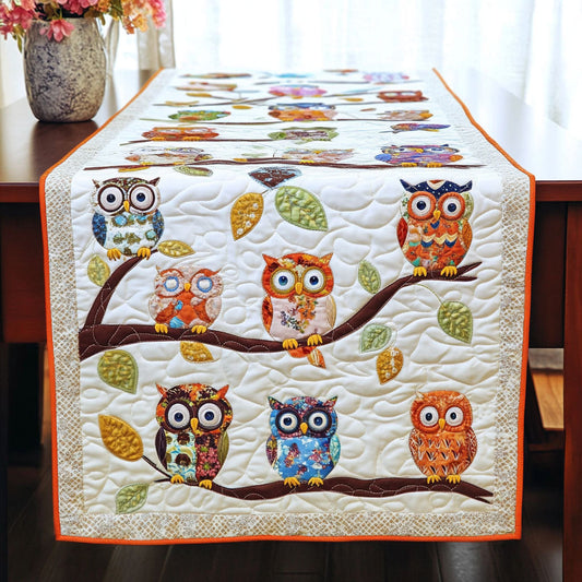 Charming Owls Perch Quilted Table Runner NCU0NT4144