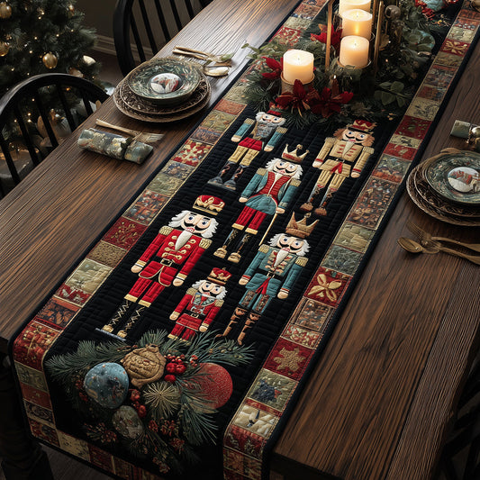 Christmas Classic Quilted Table Runner NCU0TH3392