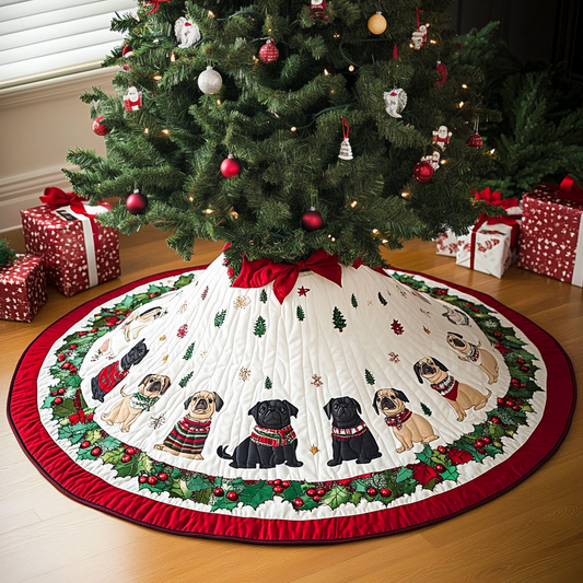 Christmas Pug Christmas Quilted Tree Skirt NCU0DK1735