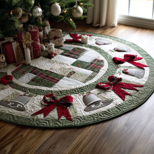 Classic Holly Quilted Round Mat NCU0PT9171