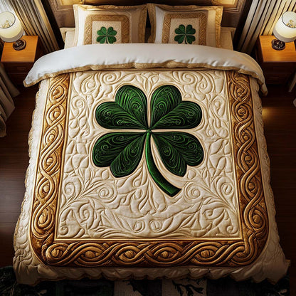 Clover Elegance 3-Piece Quilted Bedding Set NCU0NT2394