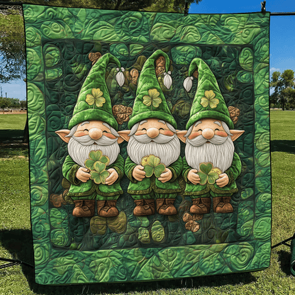 Clover Grove Gnome Quilted Blanket NCU0TL2297
