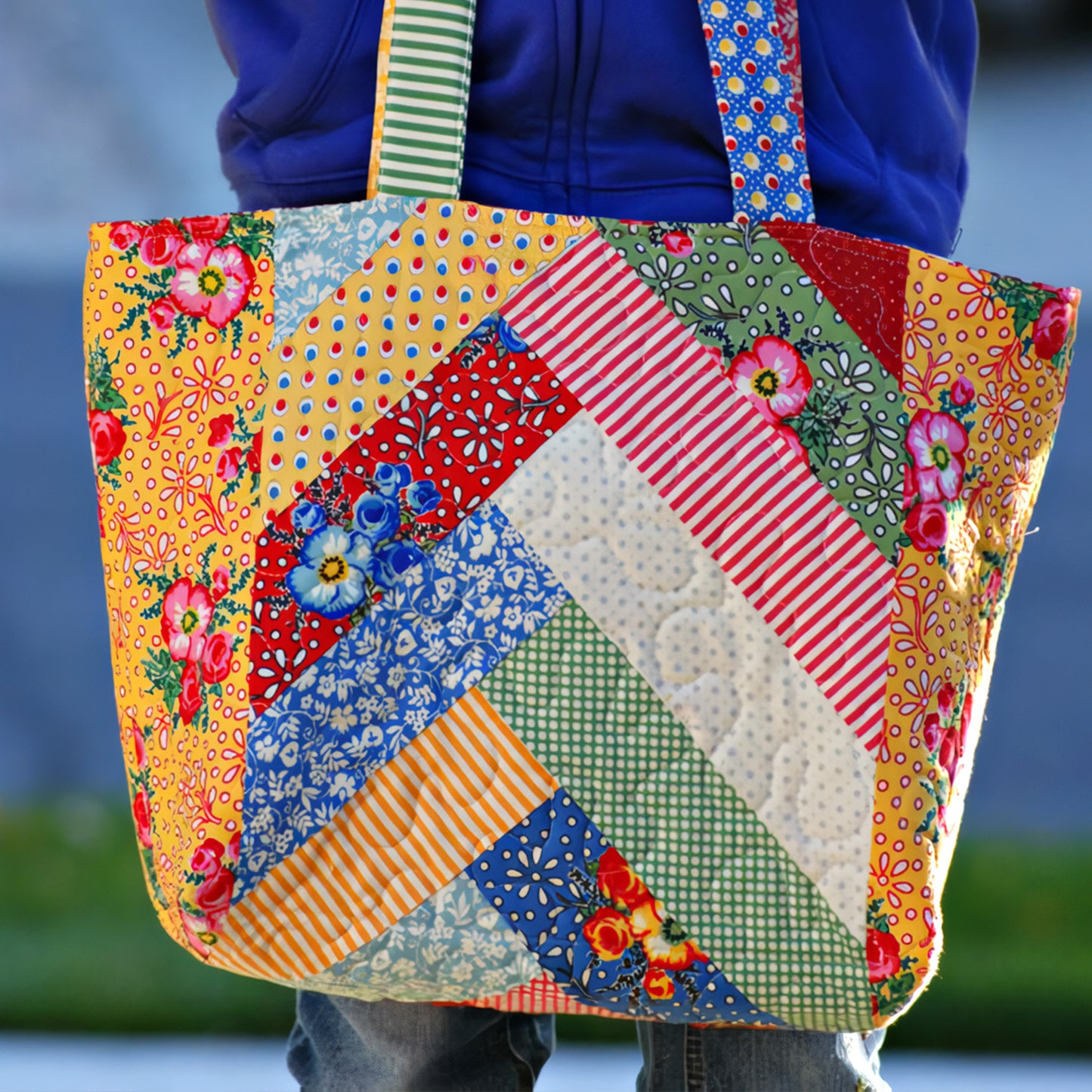 Colorful Garden Quilted Tote Bag NCU0TH602