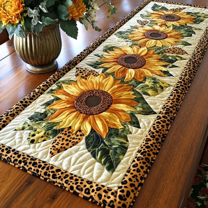 Country Sunlight Quilted Table Runner NCU0NT7278