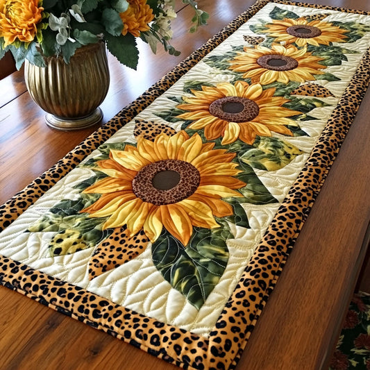 Country Sunlight Quilted Table Runner NCU0NT7278