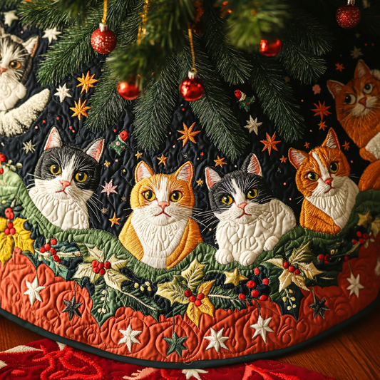 Cozy Christmas Kitty Christmas Quilted Tree Skirt NCU0DV1502