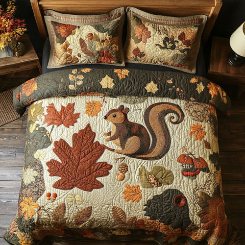 Cozy Fall Squirrel 3-Piece Quilted Bedding Set NCU0PT7848