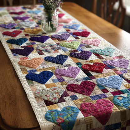 Cozy Hearts Quilted Table Runner NCU0NT11953