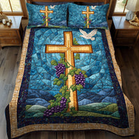 Cross of Courage 3-Piece Quilted Bedding Set NCU0DK1983