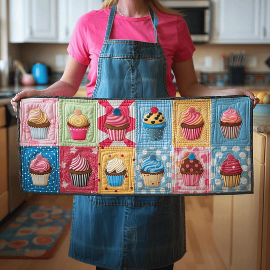 Cupcake Baker Quilted Table Runner NCU0TH1273