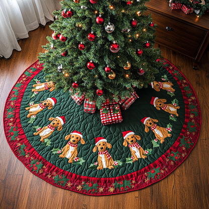 Dachshund Holiday Spirit Christmas Quilted Tree Skirt NCU0DK1839