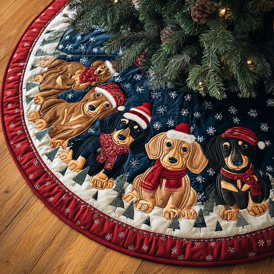 Dachshunds Spirit Christmas Quilted Tree Skirt NCU0DK10565