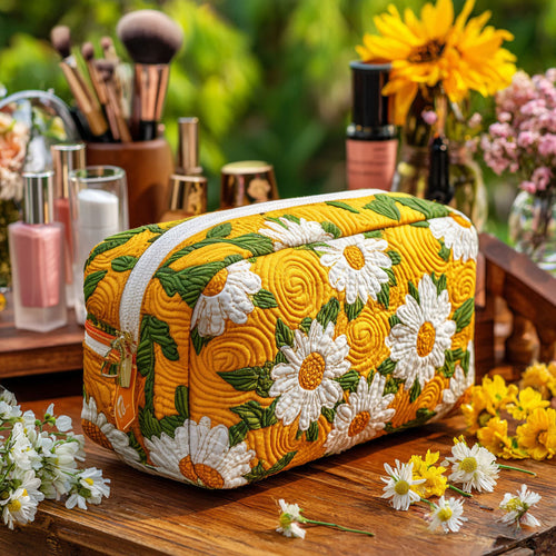 Daisy Dreams Quilted Makeup Bag NCU0PT9618