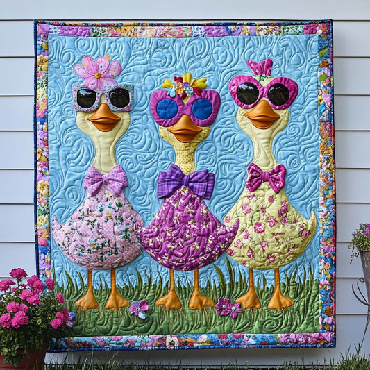 Dreamy Duck Field Quilted Blanket NCU0NT8245