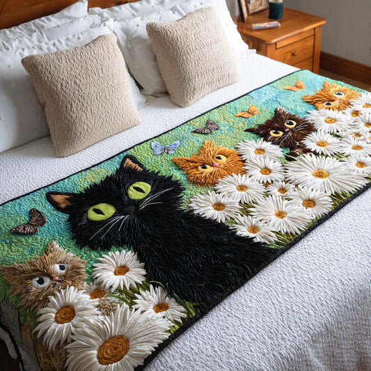 Dreamy Whisker Trail Quilted Bed Runner NCU0TD1201