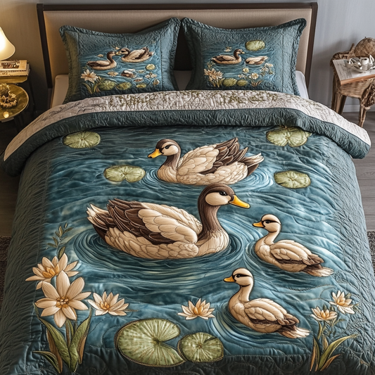 Duck Pond Quilted Bedding Set NCU0DK6435