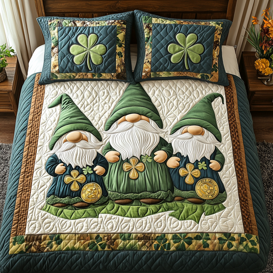 Emerald Gnome Dreams 3-Piece Quilted Bedding Set NCU0TL2230